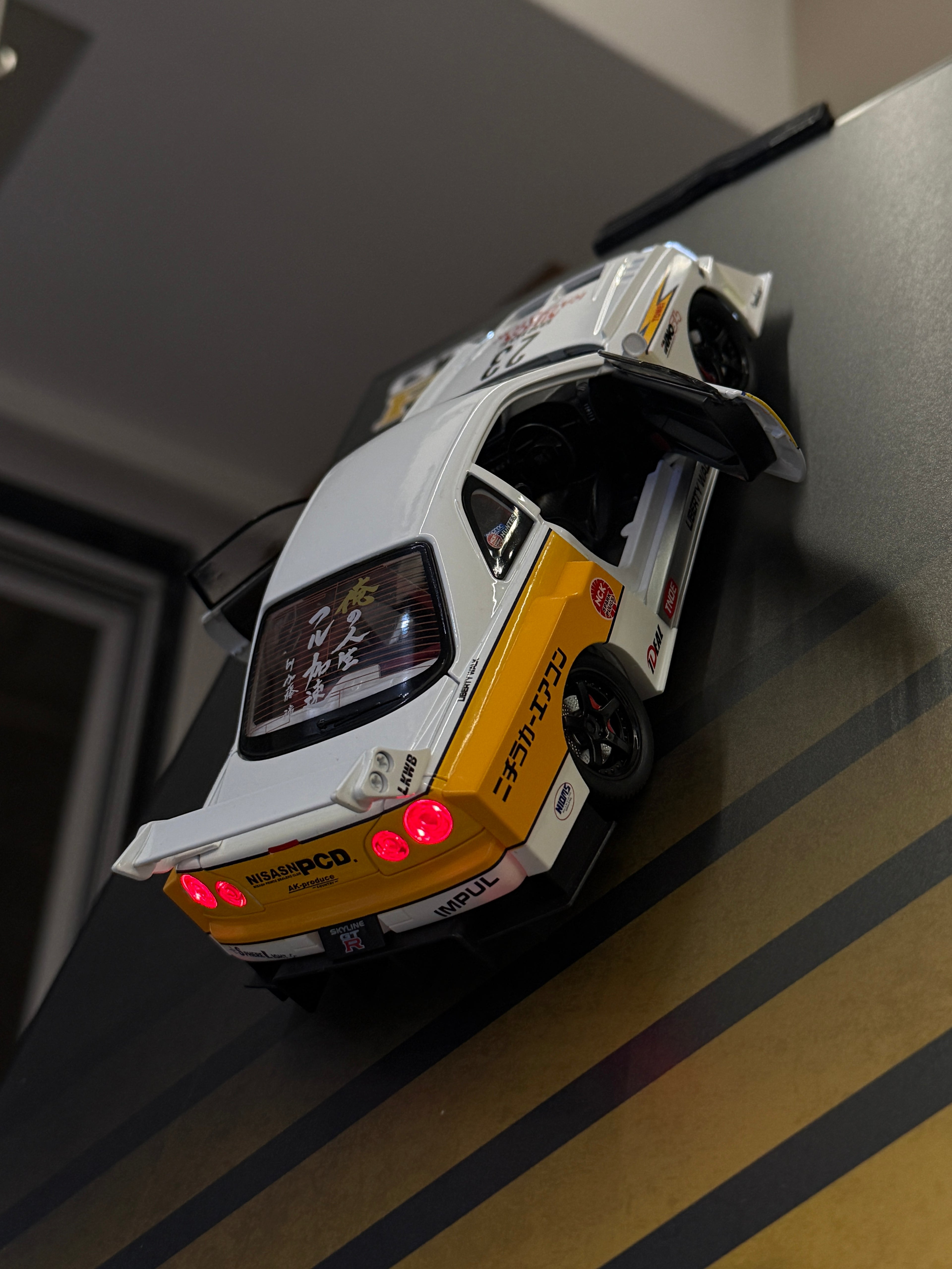 Nissan Skyline Gtr-r34 Premium Artpiece