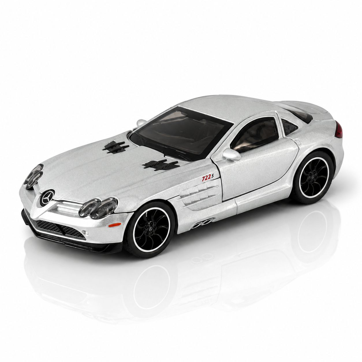 Mercedes Benz SLR 1:32 Scale Diecast Model