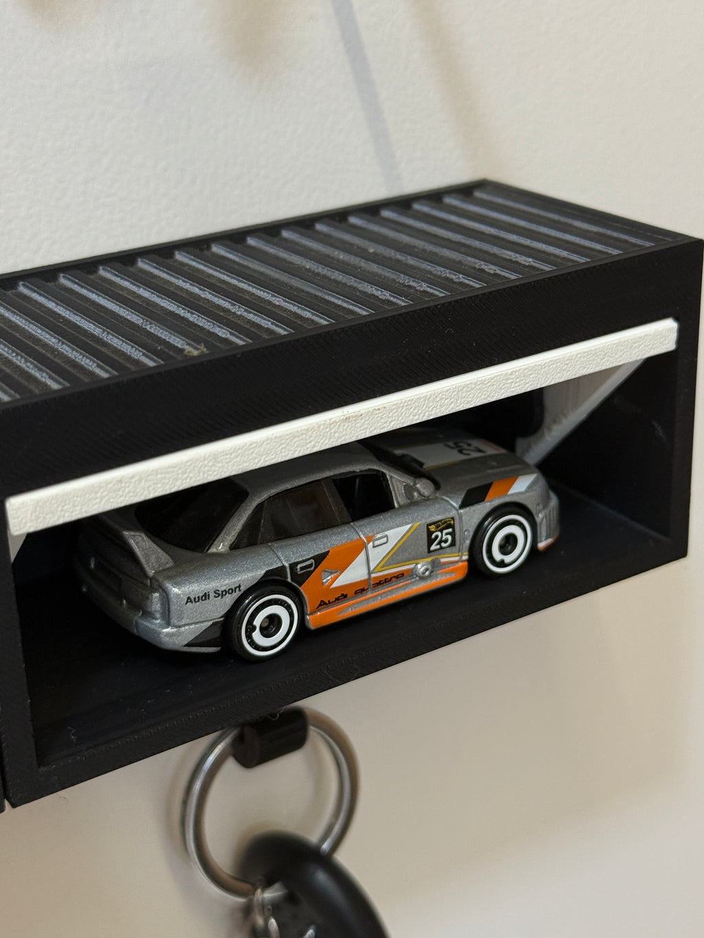 Hotwheels Garage Keyholder