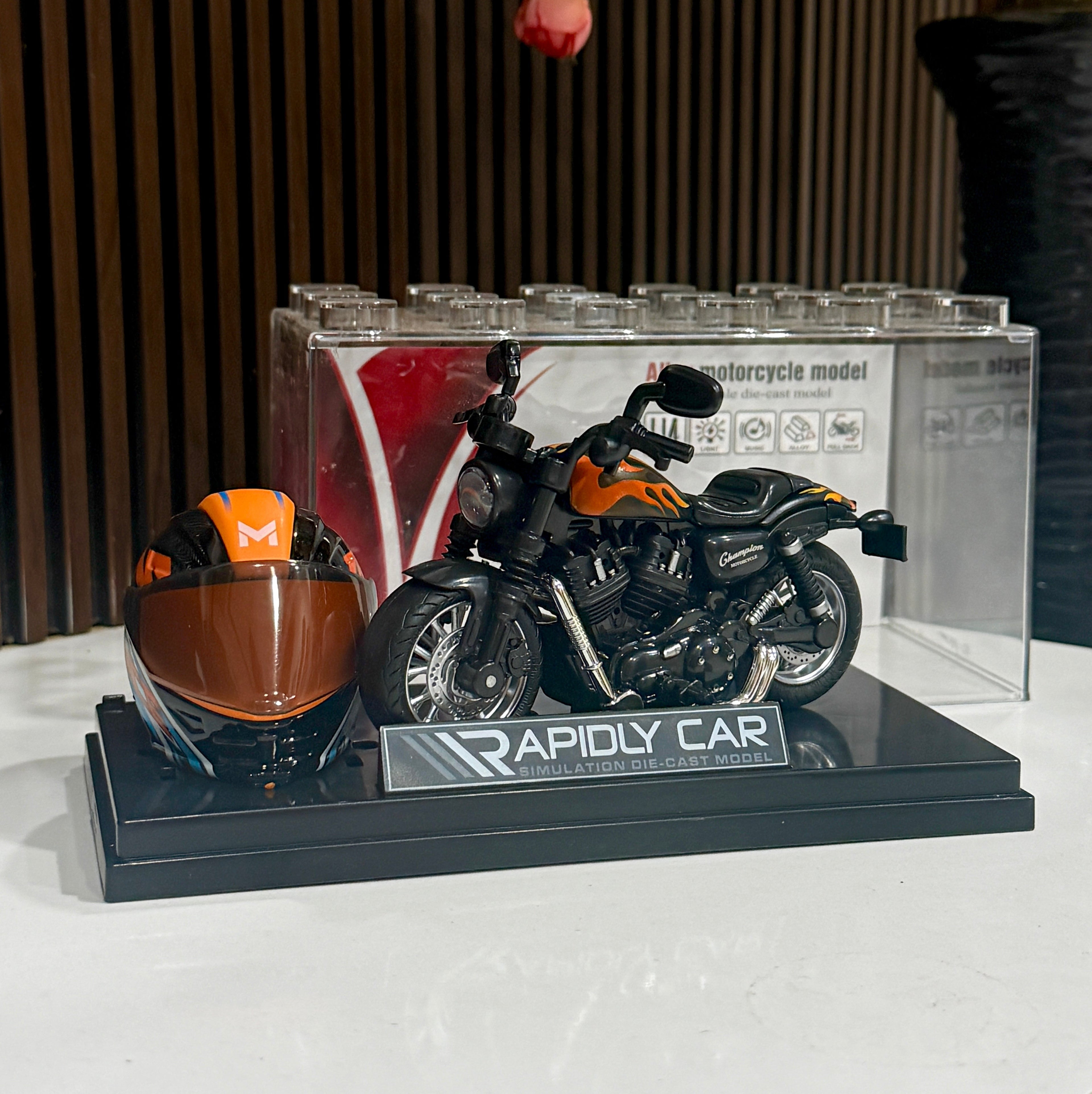 Harley Davidson 1:14 Scale model with helmet