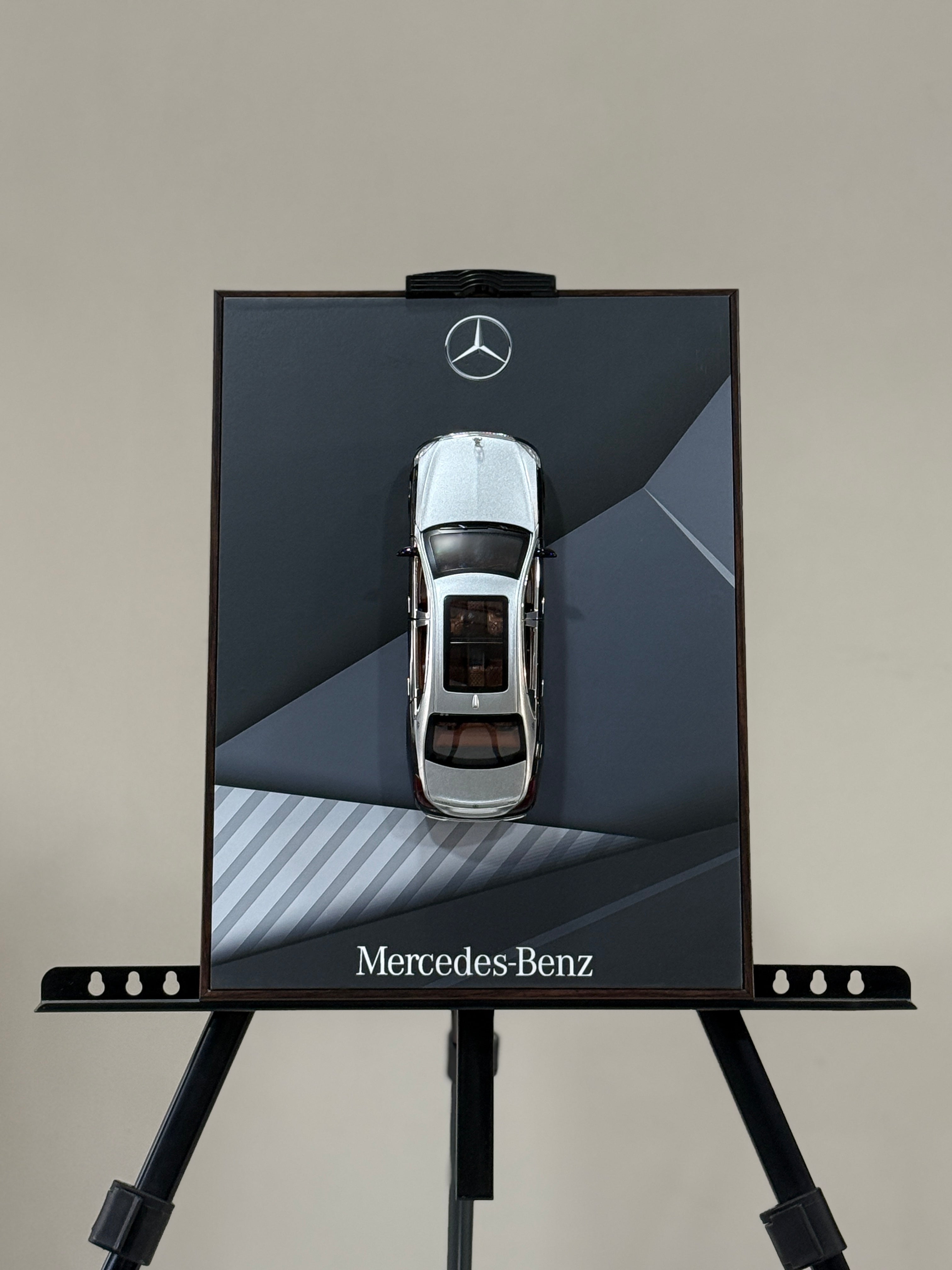 Mercedes Benz Maybach S-Class Premium Artpiece