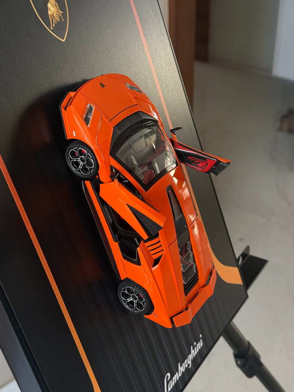 Lamborghini Countach LPI 800-4 Premium Artpiece