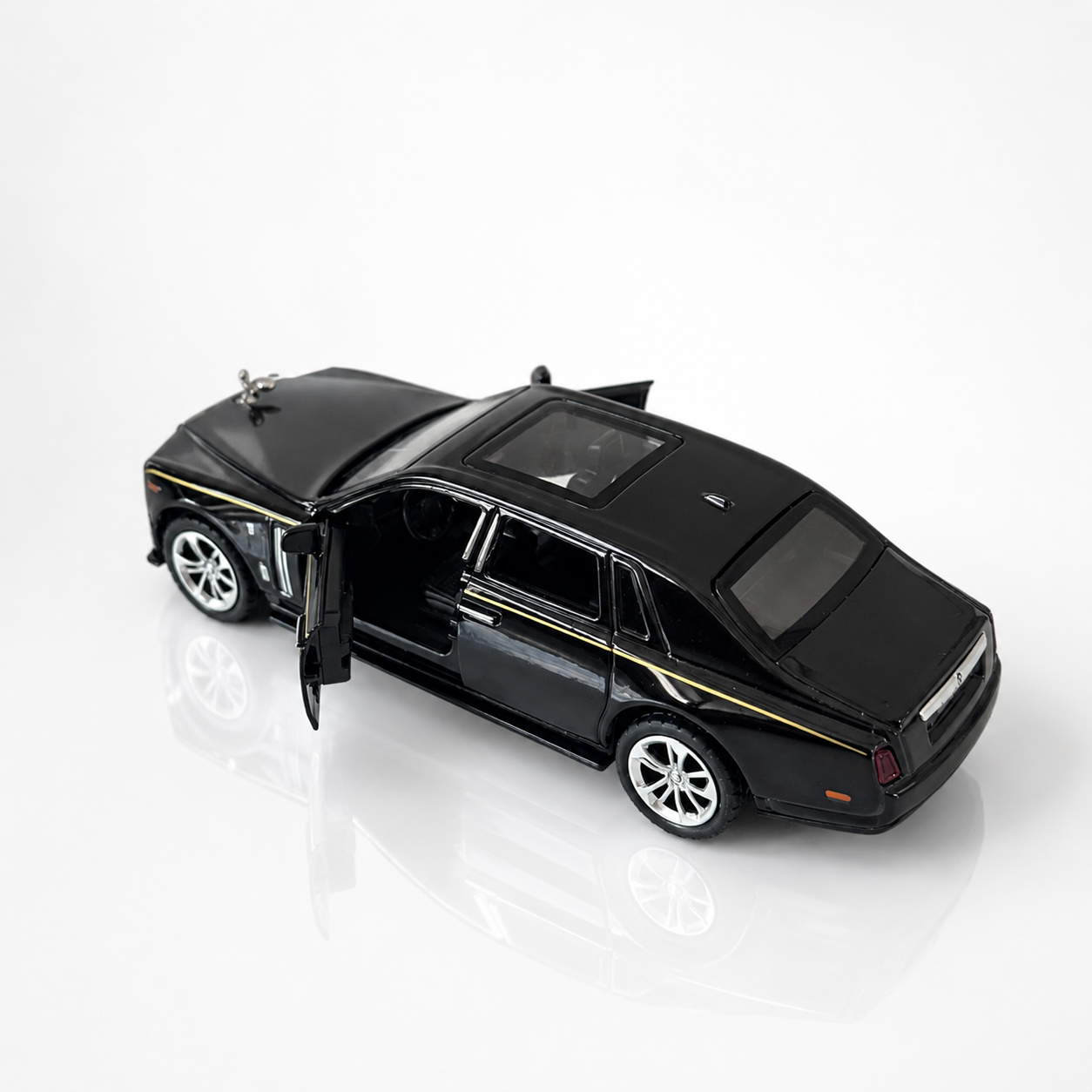 Rolls Royce Phantom 1:35 Scale diecast model