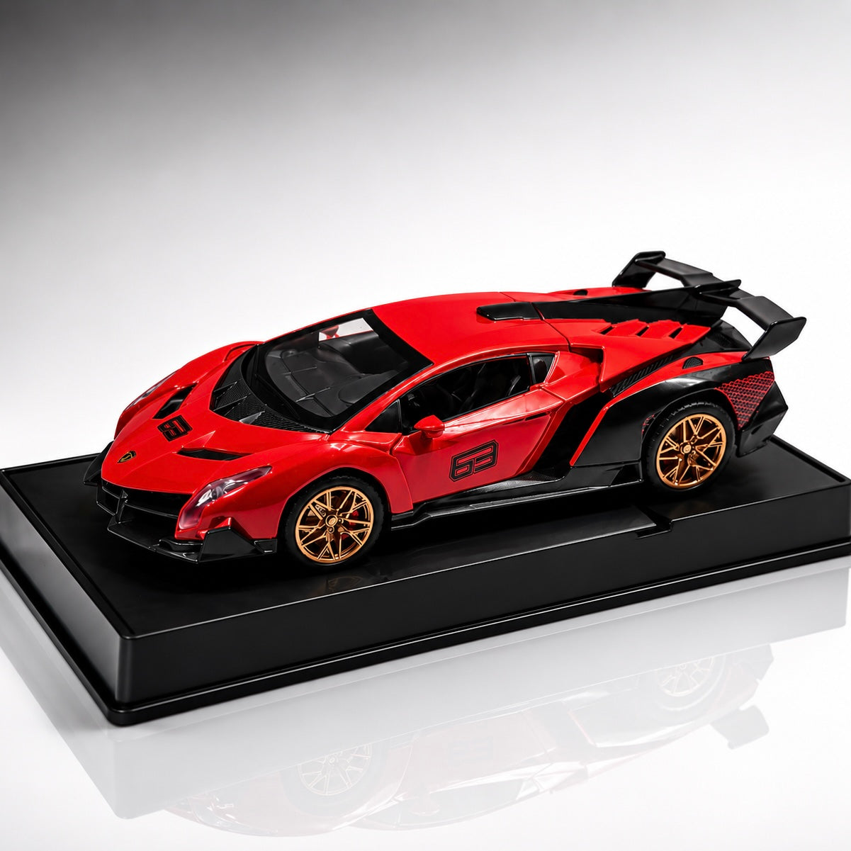 Lamborghini Veneno 1:32 Scale Model