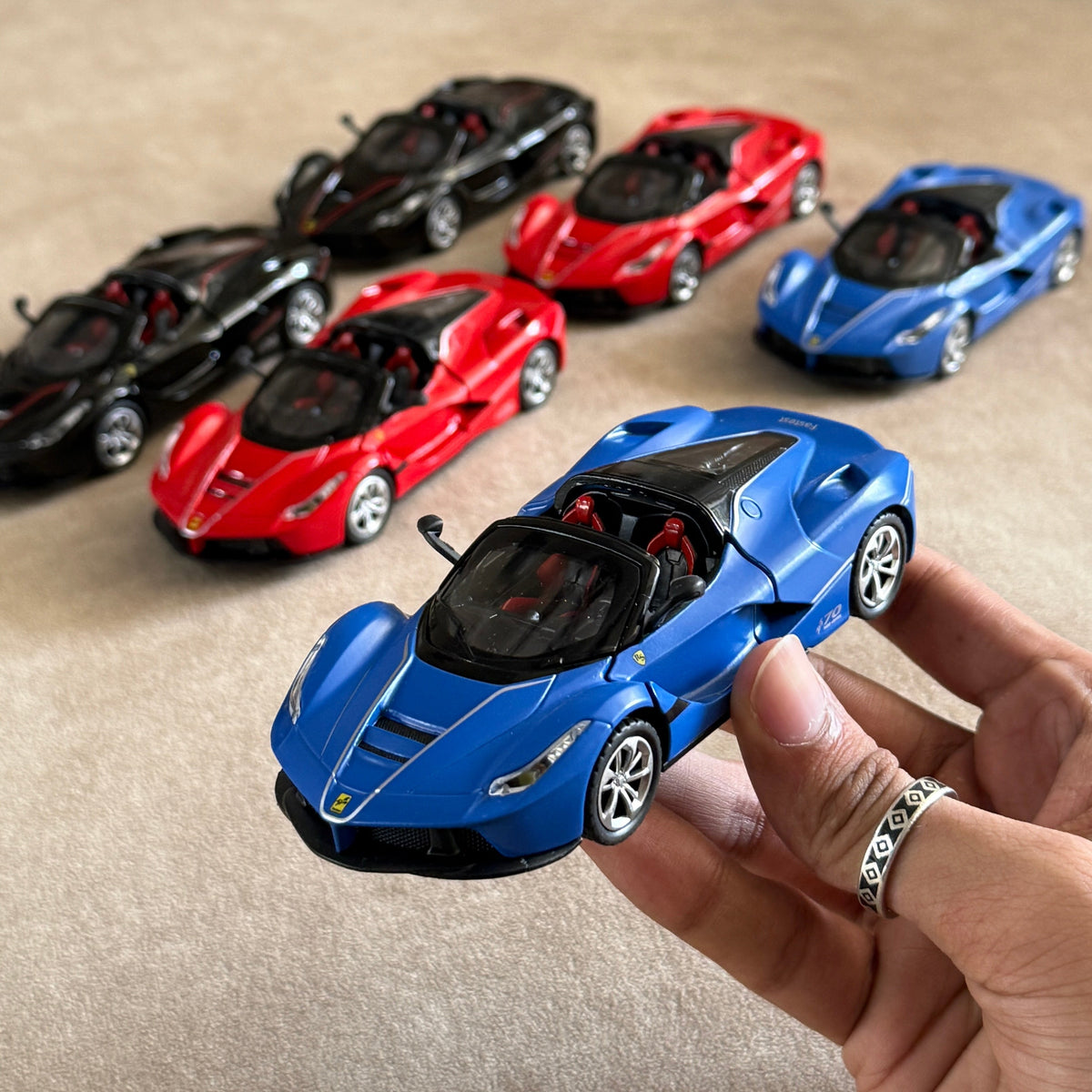 LaFerrari 1:35 Scale Diecast Model