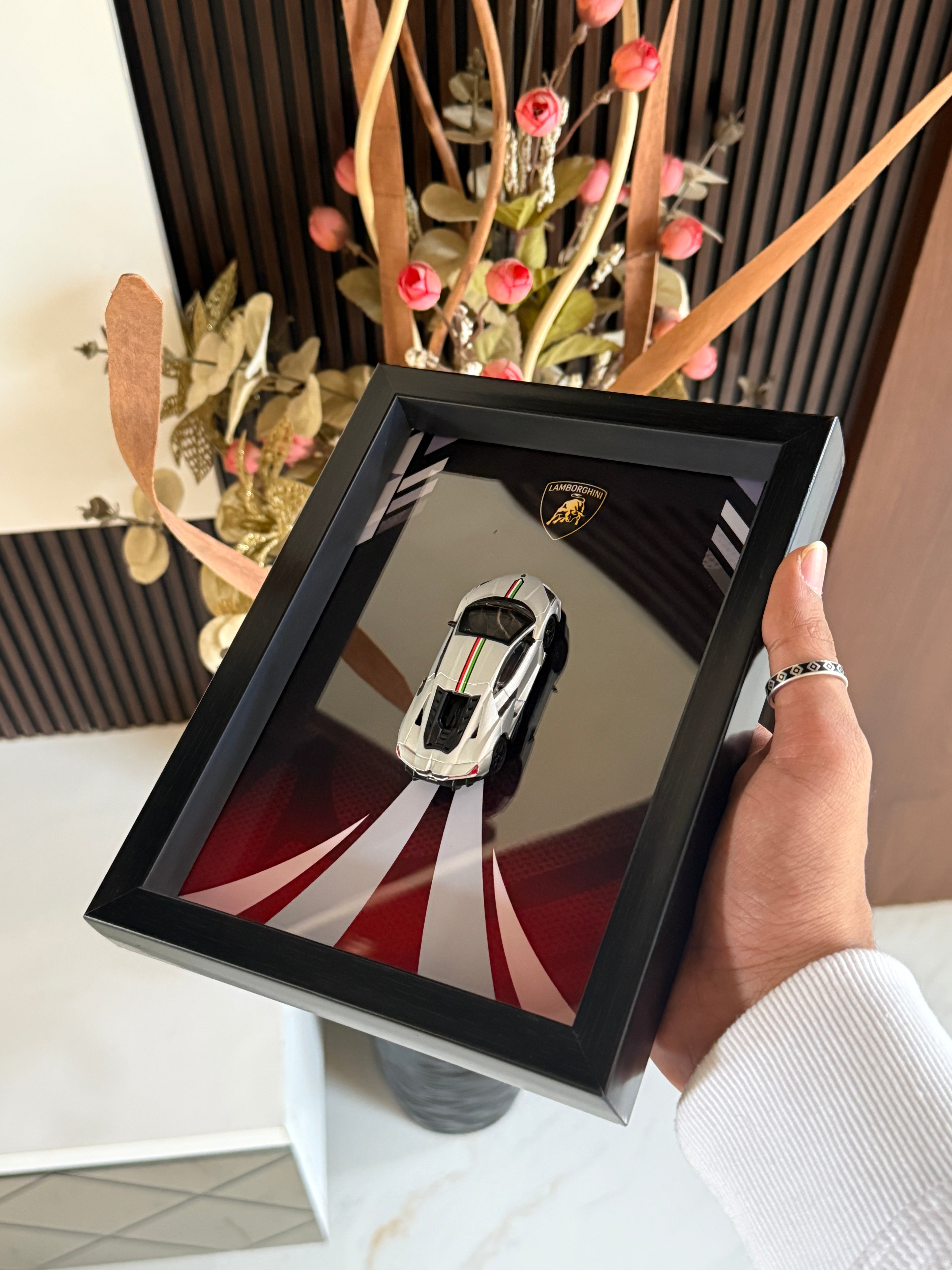 Lamborghini Revuelto Frame (Grey)