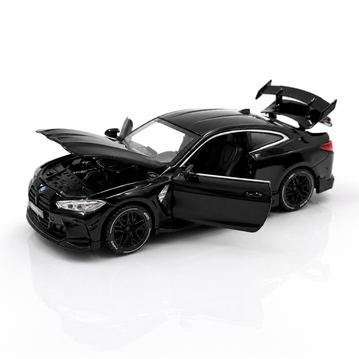 Bmw m4 1:32 Scale Model