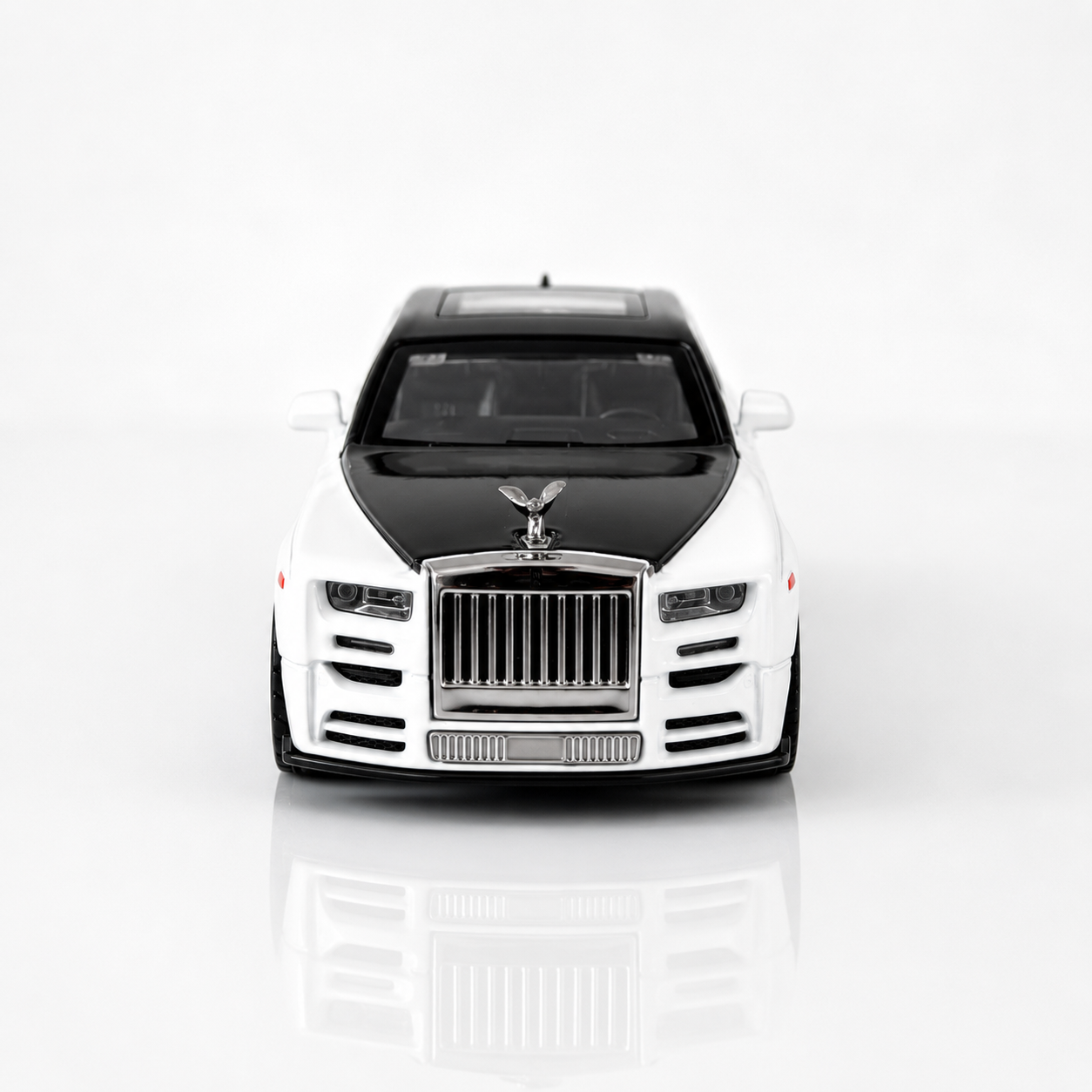 Rolls Royce Phantom 1:35 Scale diecast model