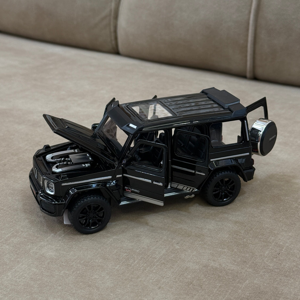 G-wagon 1:32 Scale Model
