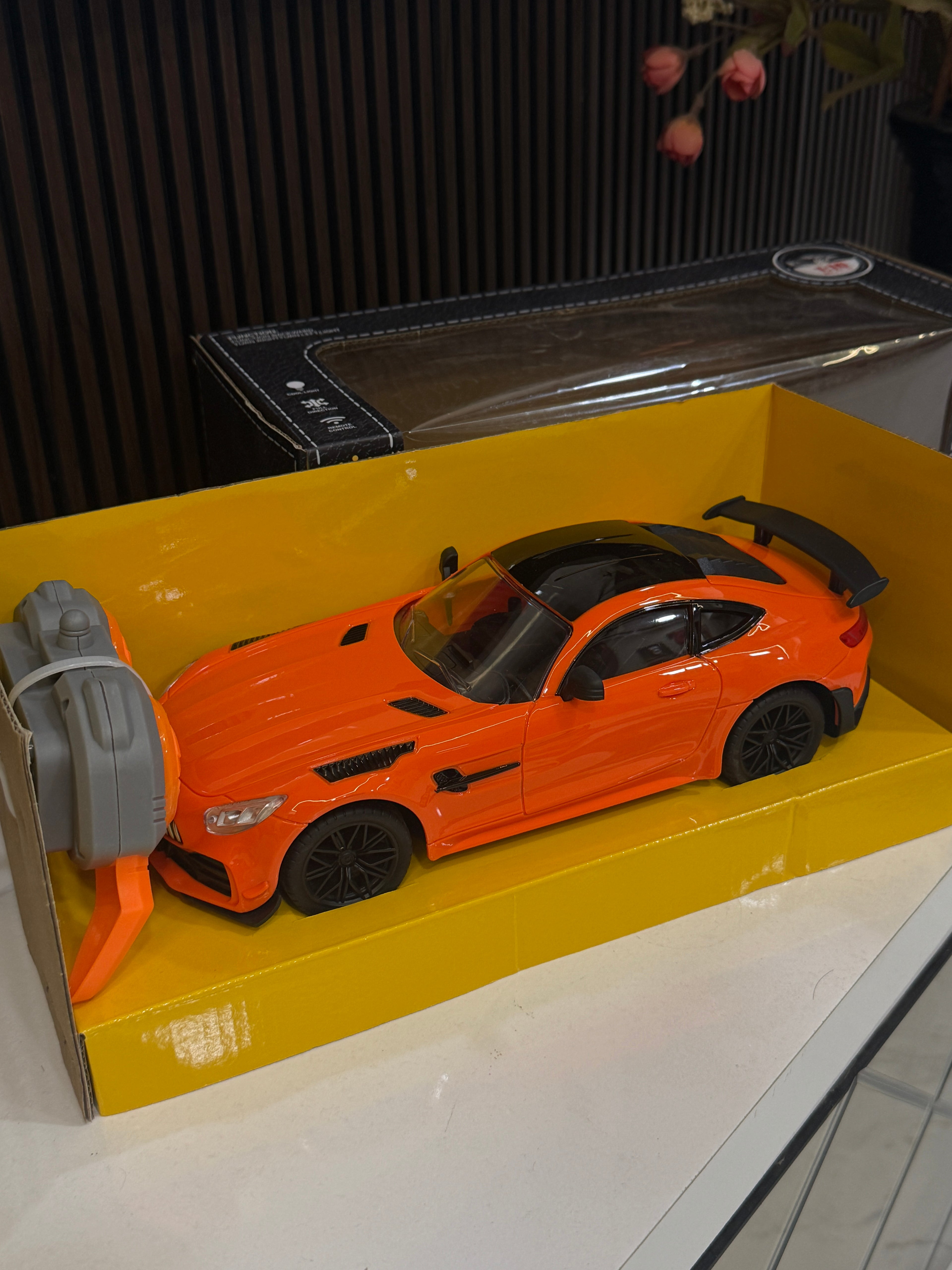 Mercedes AMG Remote Control Car 1:16 Scale