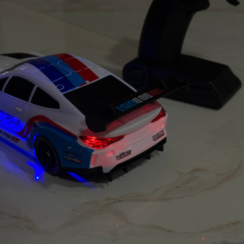 BMW M4 GT3 1:24 Scale RC Drift Car