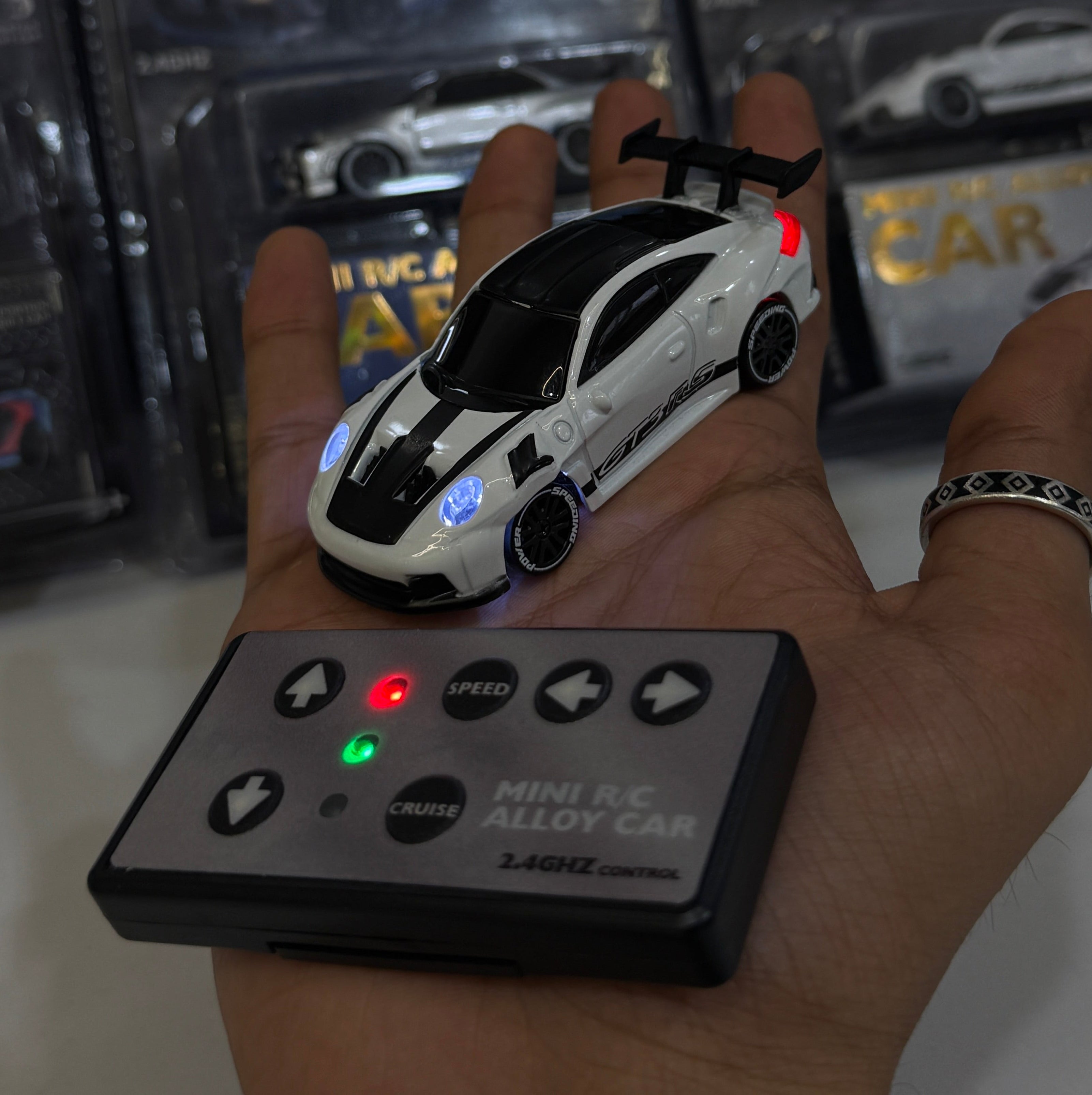 Porsche 911 Gt3 Rs Mini Rc Alloy Drift Car 1:64 scale