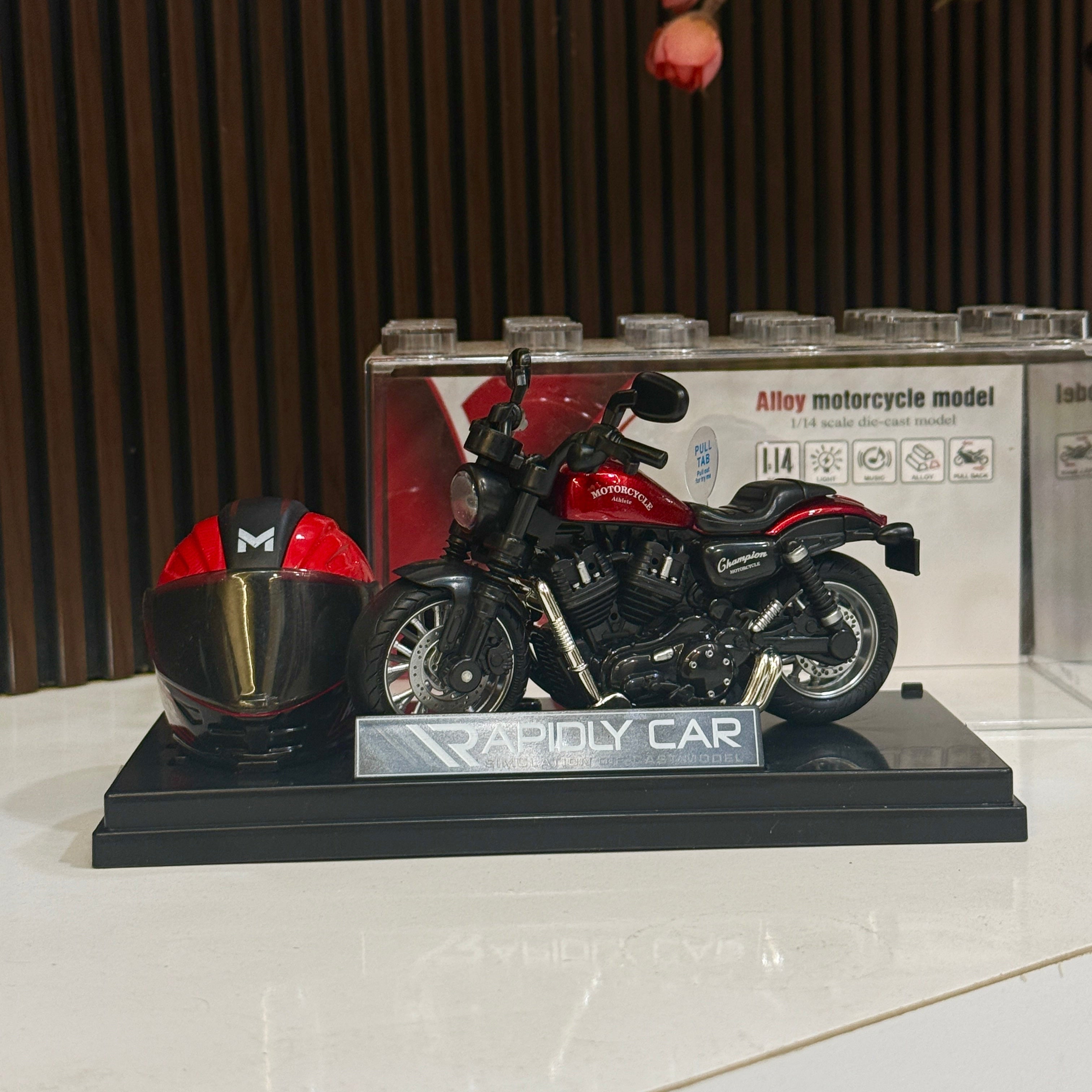 Harley Davidson 1:14 Scale model with helmet
