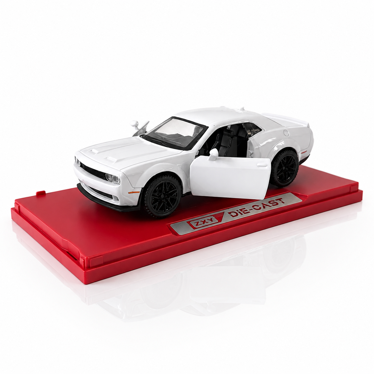Dodge Challenger SRT Hellcat 1:32 Scale Model