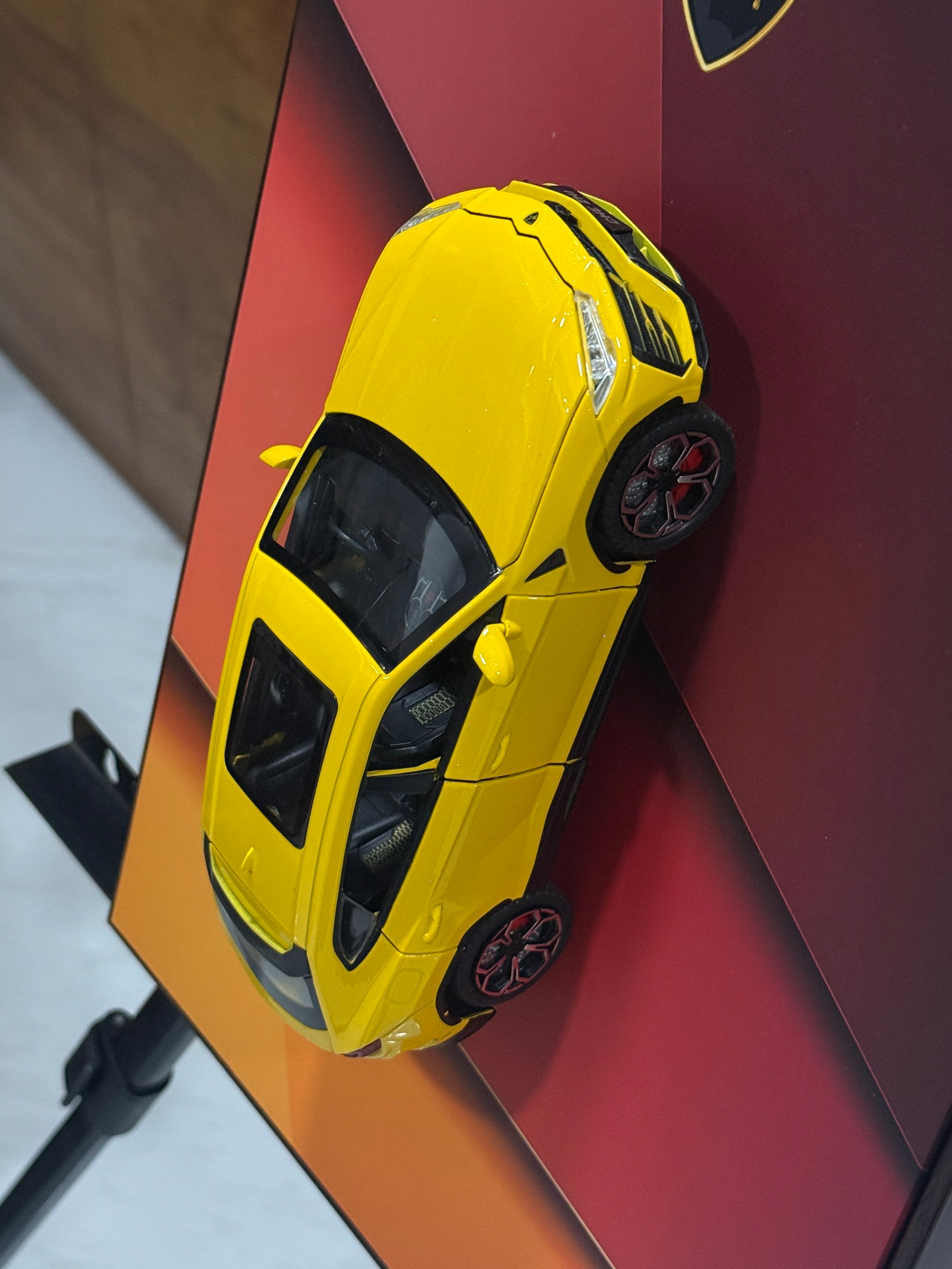 Lamborghini Urus Premium Artpiece