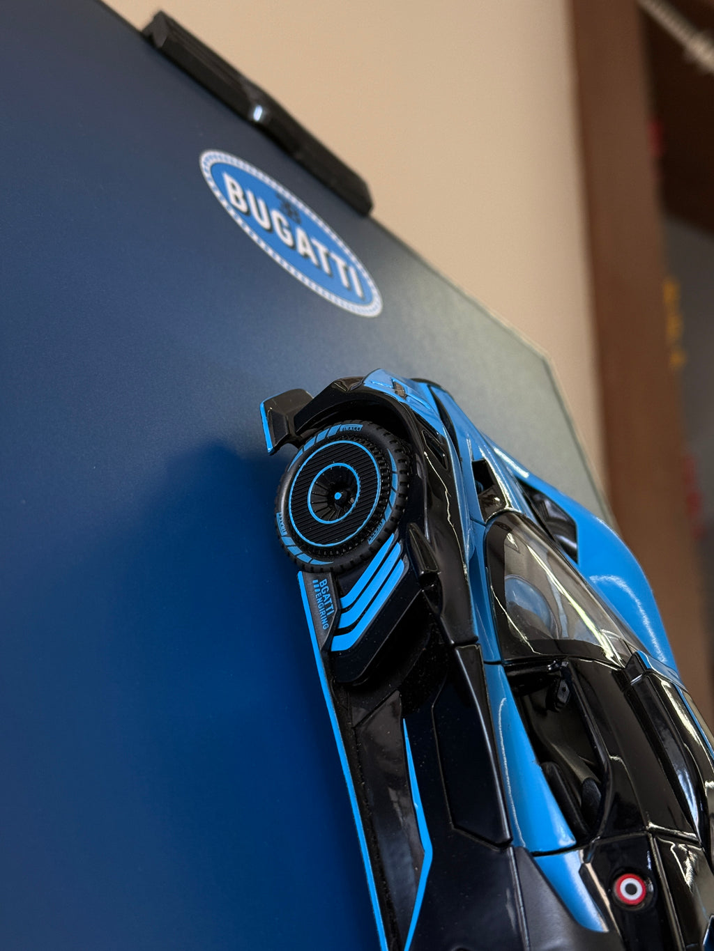 Bugatti Bolide Premium Artpiece