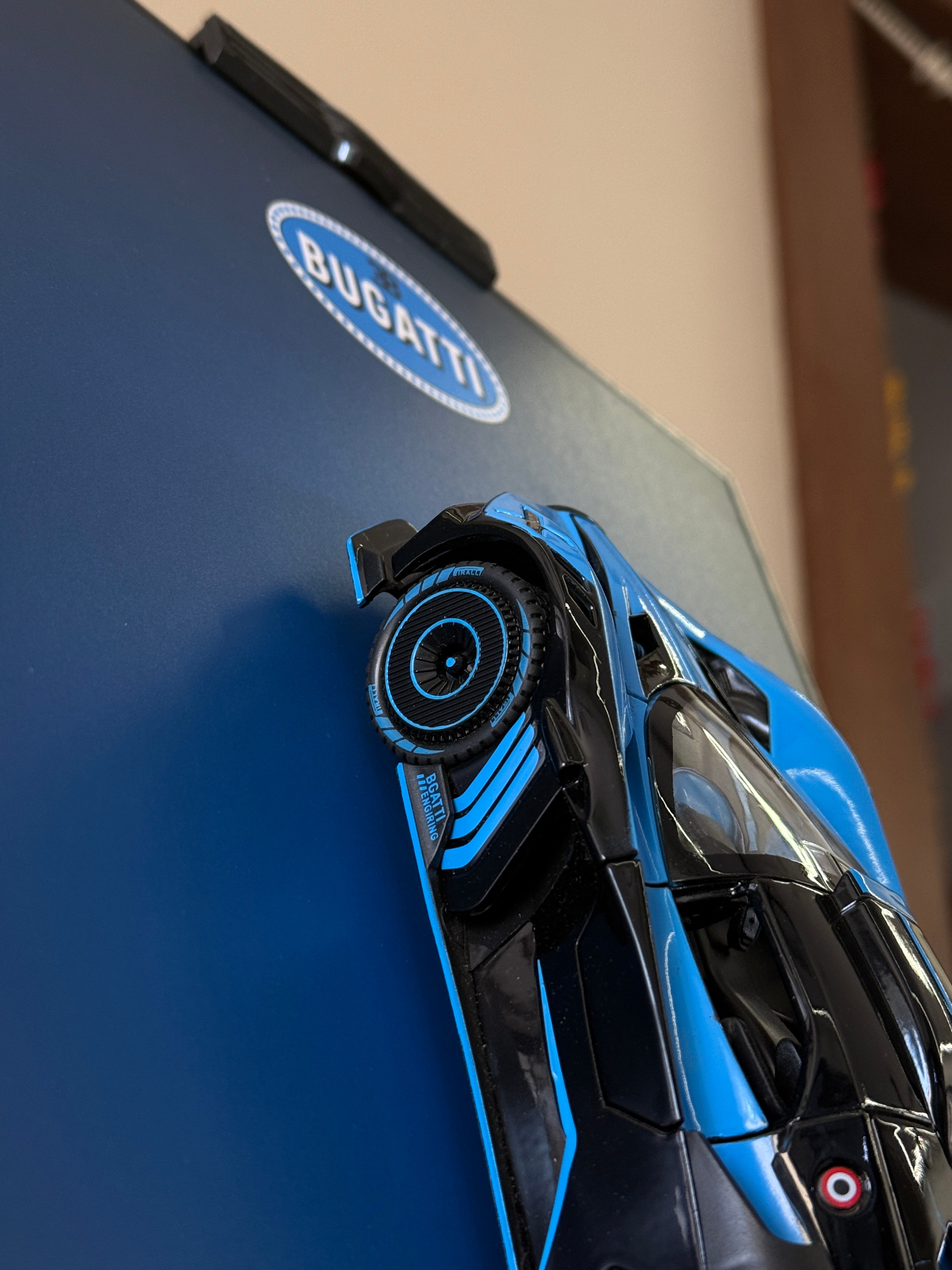 Bugatti Bolide Premium Artpiece