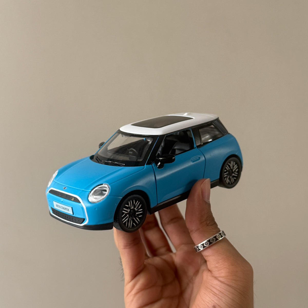 Mini Cooper 1:28 Scale CCA model