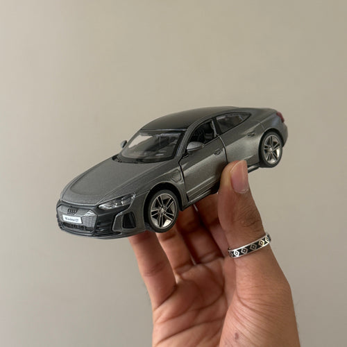 Audi E-tron GT 1:36 Scale CCA model