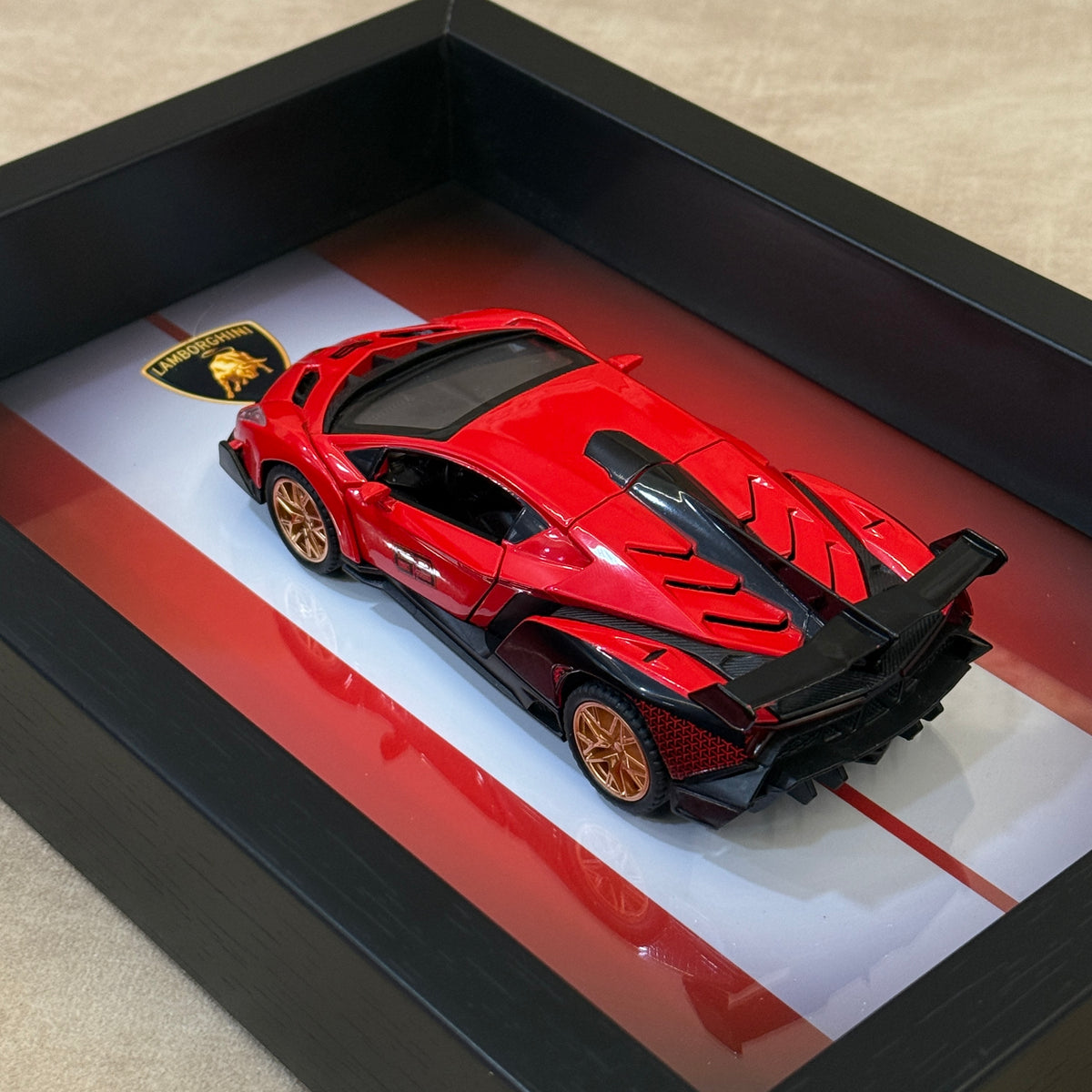 Lamborghini Veneno Artpiece