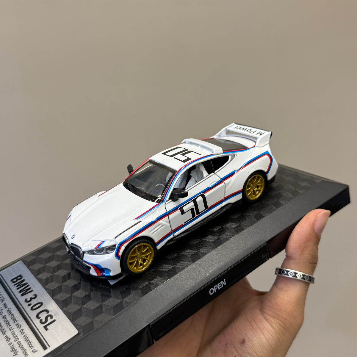BMW 3.0 CSL 1:34 Scale CCA model