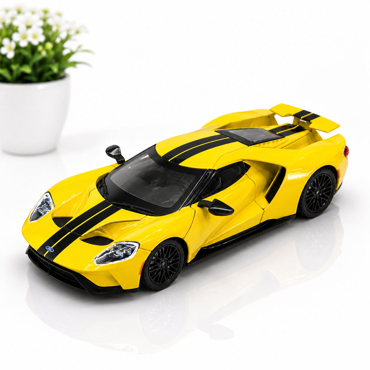 Ford GT 1:24 Scale Model