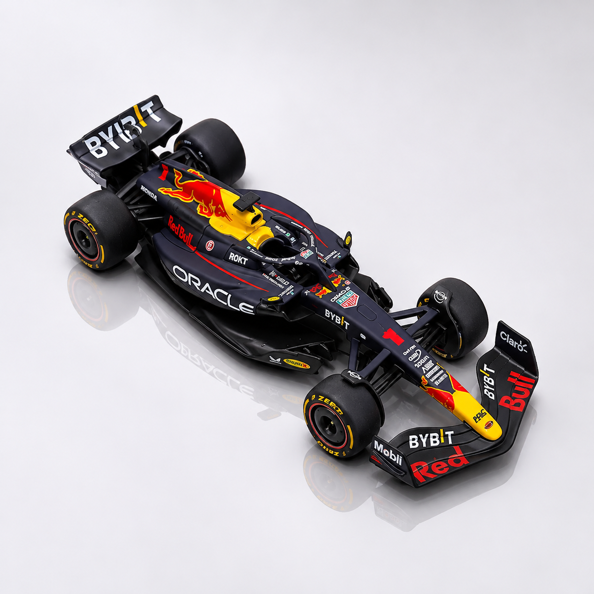 Redbull F1 RB19 1:43 Scale model