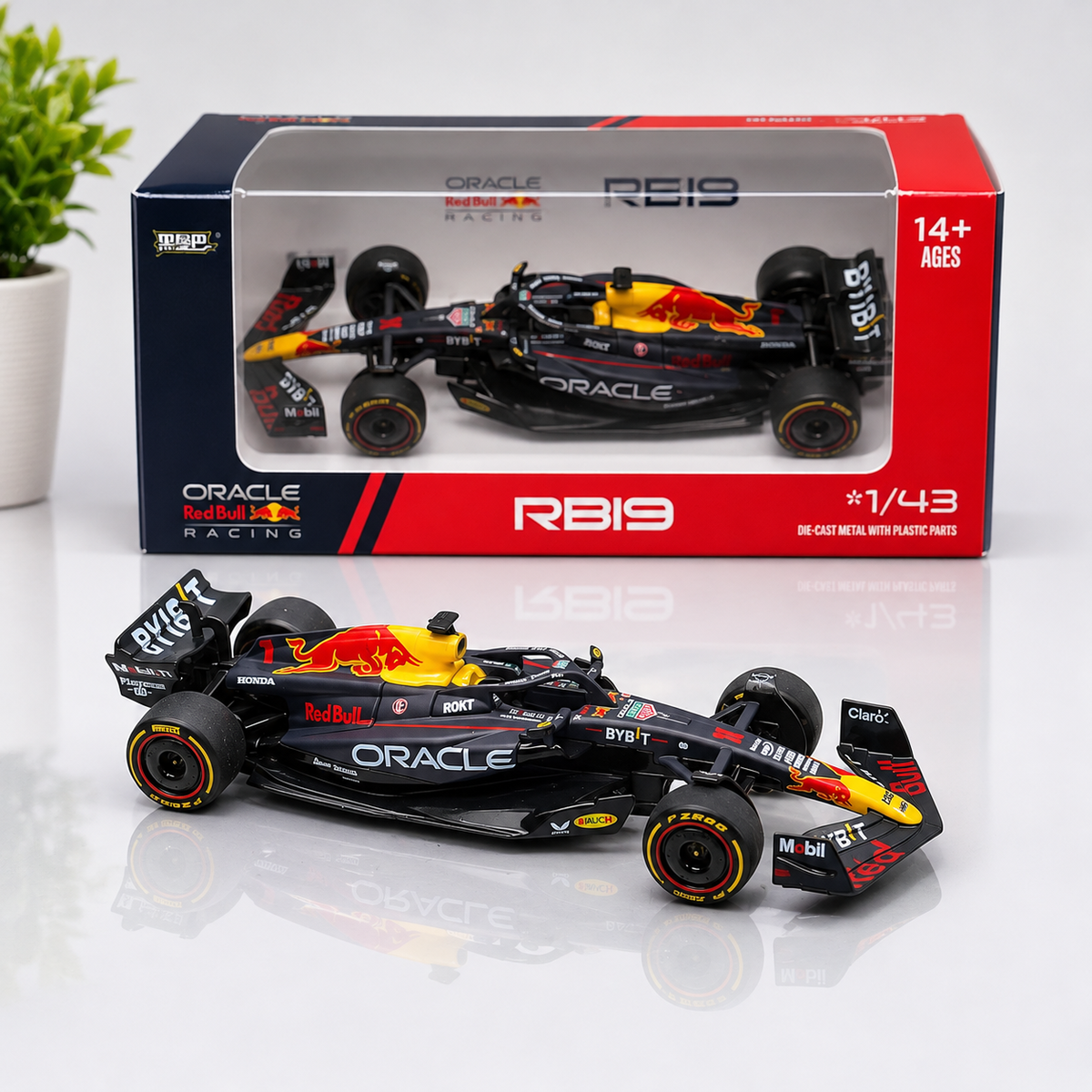 Redbull F1 RB19 1:43 Scale model