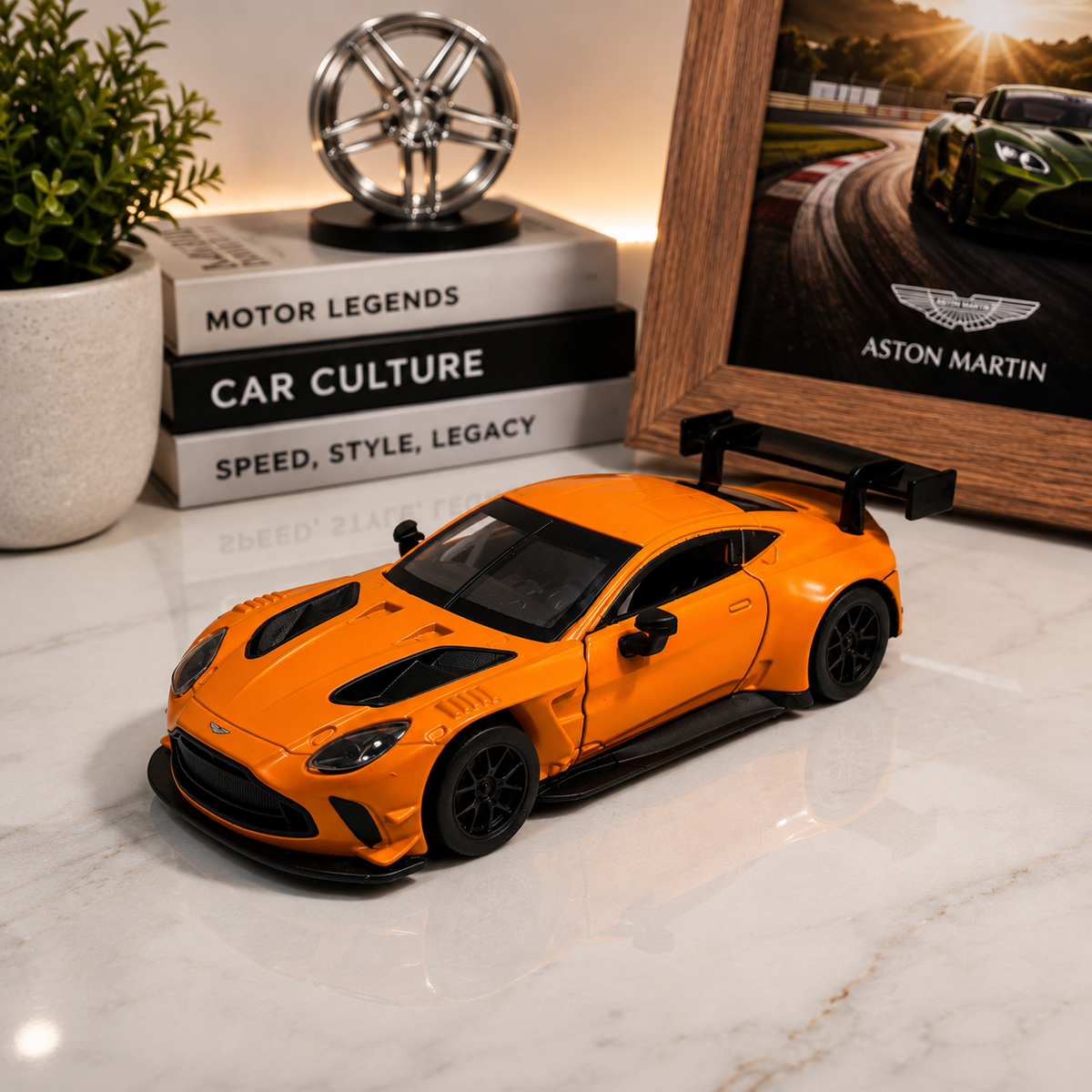 Aston Martin GT3 1:32 Scale Cca Model