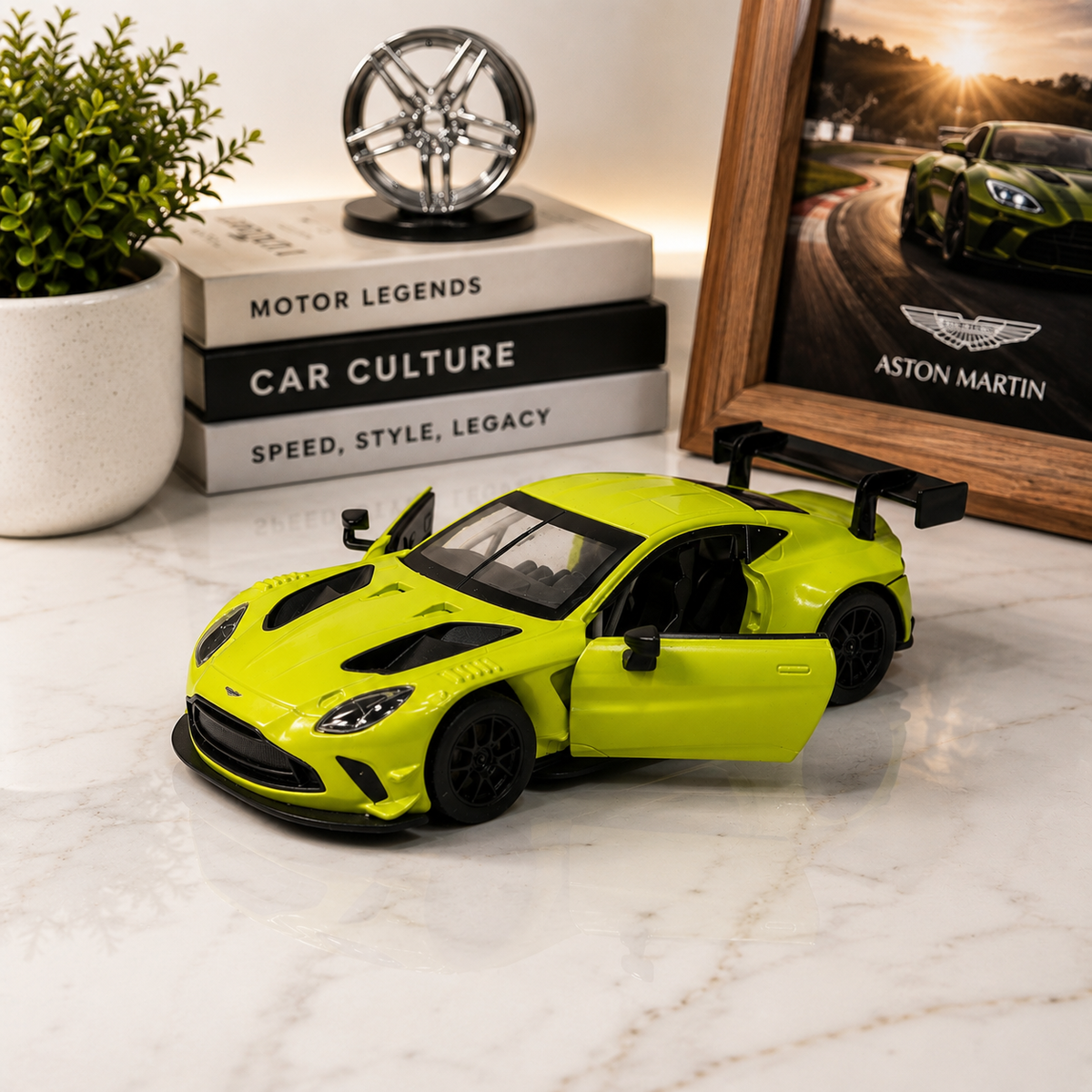 Aston Martin GT3 1:32 Scale Cca Model
