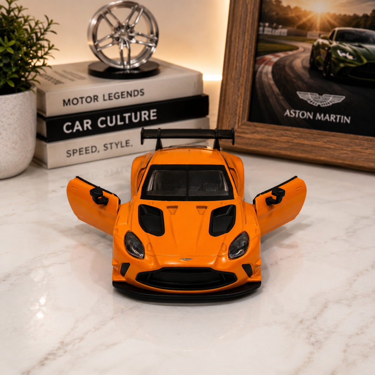 Aston Martin GT3 1:32 Scale Cca Model